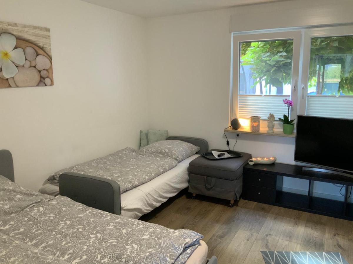 Gemuetliche 1-Zimmer Wohnung Mit Eigenem Eingang فيسيلينغ المظهر الخارجي الصورة